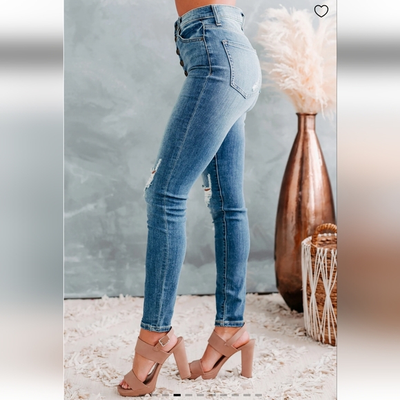 Sneak Peek High Rise 5 Button Fly Distressed Skinny Jeans Size 7/28 - Picture 5 of 16